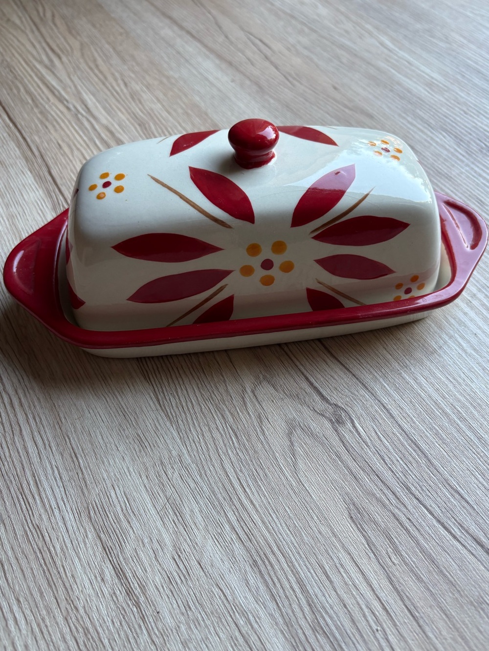 Temp-Tations by Tara Old World Red Covered Butter Dish
